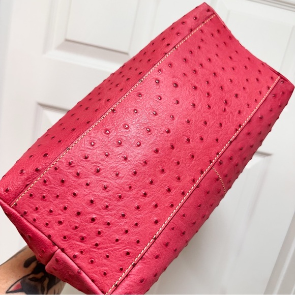 Dooney & Bourke Ostrich Embossed Leather Pocket Sac Hobo in Fuchsia NWT - Picture 6 of 11